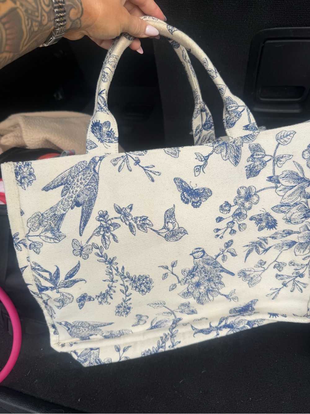 Francesca's Collections Bride Tote in Blue and Cream - Picture 2 of 3